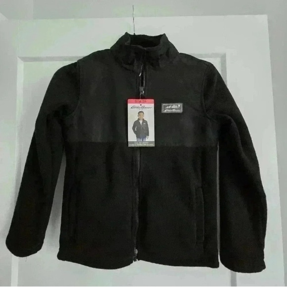EDDIE BAUER youth 78  medium full zip light jacket  black Brand  new